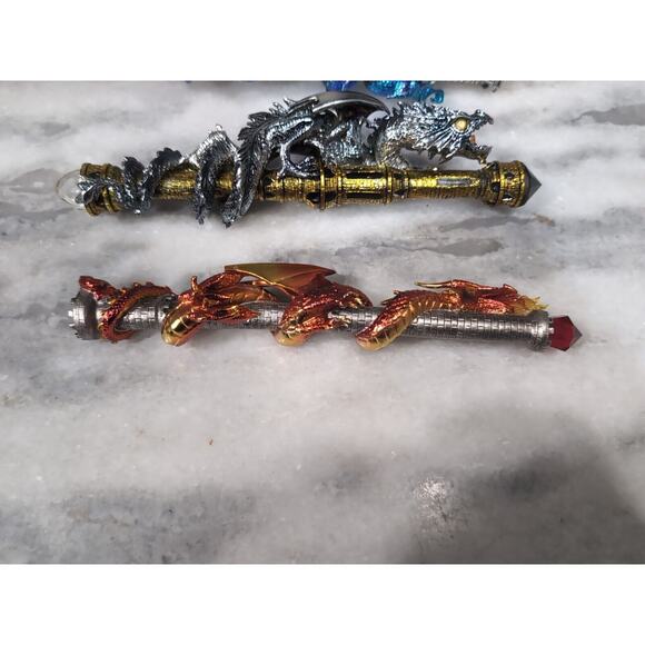 The Hamilton Collection Wands Of Wonder, Lot Of 4, Magical Dragon Wands, Flaw - Picture 2 of 10